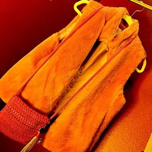 100 flash bundle vintage sak purse pink furry crew vest!